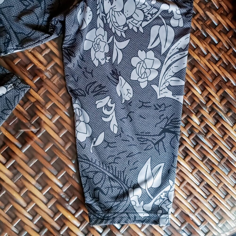 Reborn Dress Women's Size XL Black Gray Floral 3/4 Sleeve Scoop Neck Like New - Picture 8 of 16